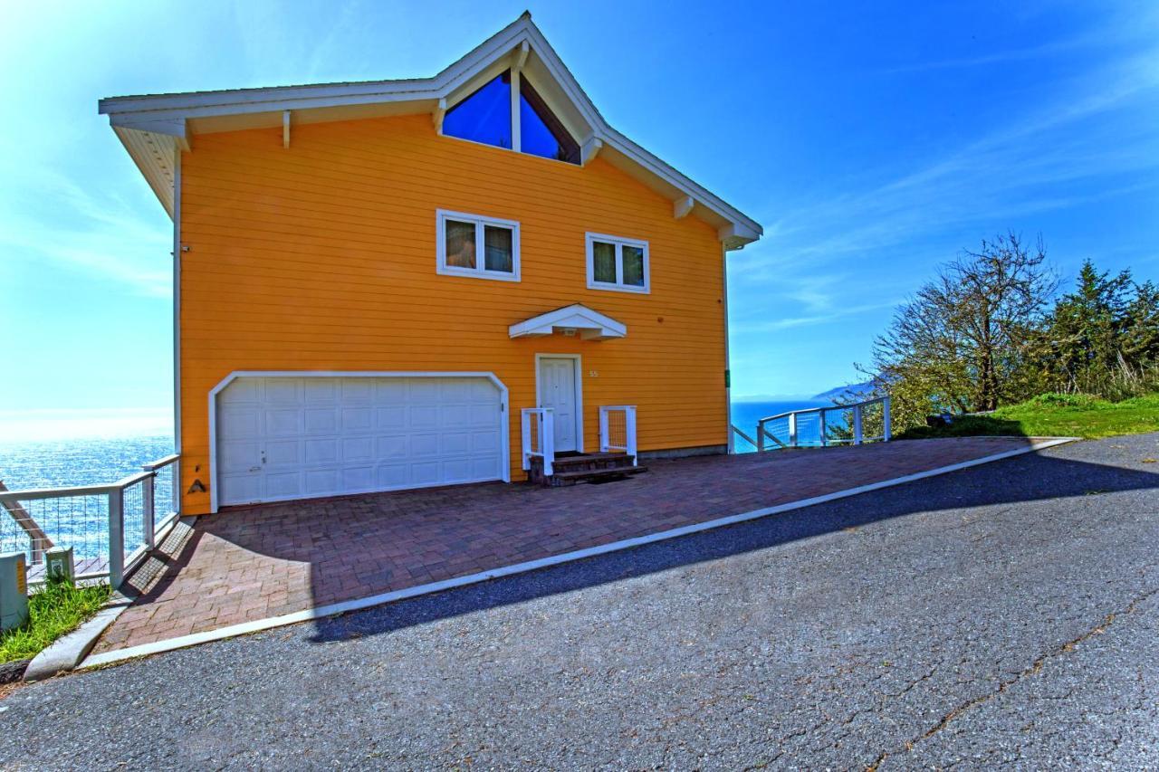 Amazing Oceanview 2 Bedroom Oceanfront! By Oceanviewhottubs Shelter Cove, Ca Tesla Ev Station エクステリア 写真