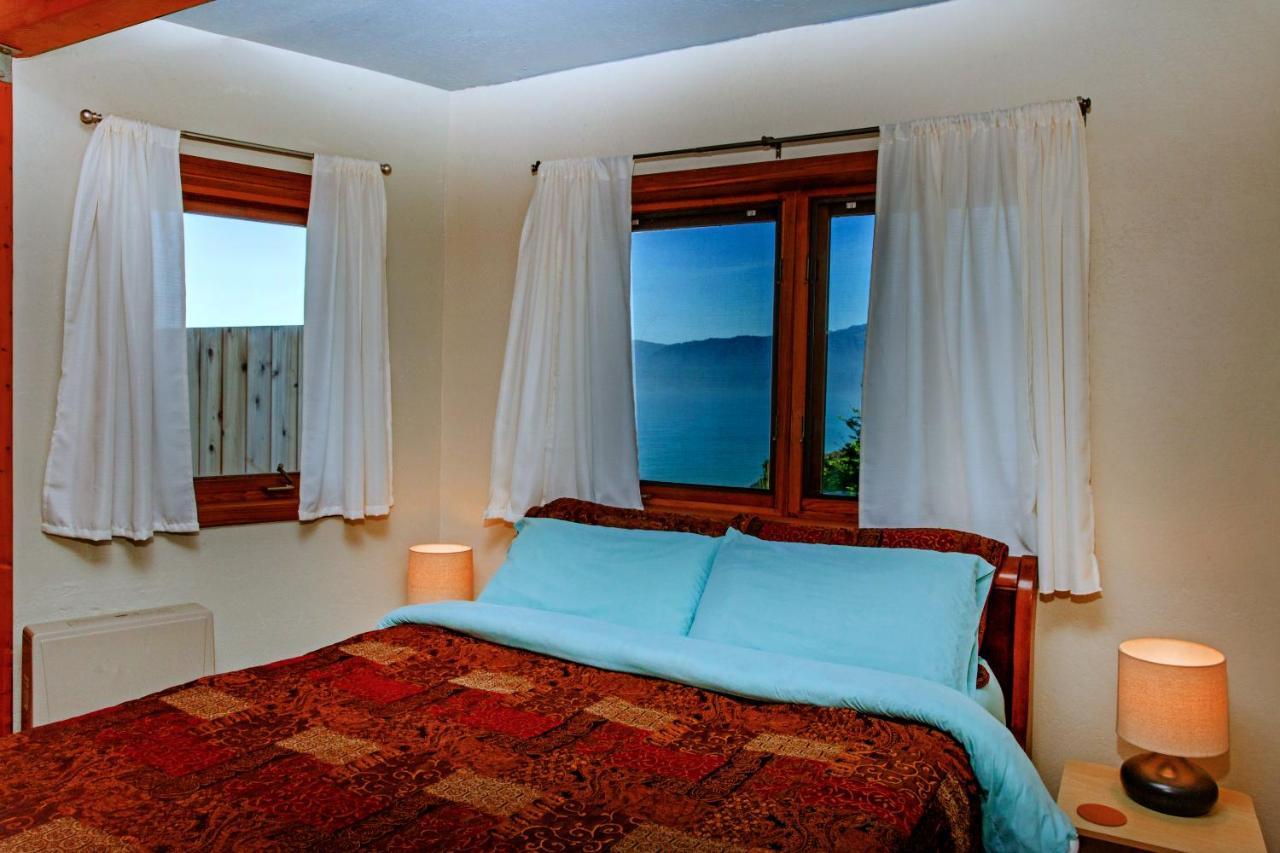 Amazing Oceanview 2 Bedroom Oceanfront! By Oceanviewhottubs Shelter Cove, Ca Tesla Ev Station エクステリア 写真