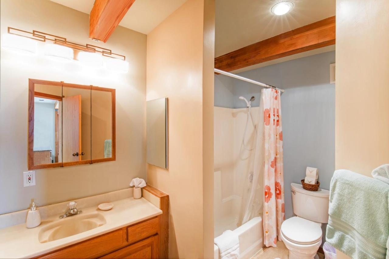 Amazing Oceanview 2 Bedroom Oceanfront! By Oceanviewhottubs Shelter Cove, Ca Tesla Ev Station エクステリア 写真
